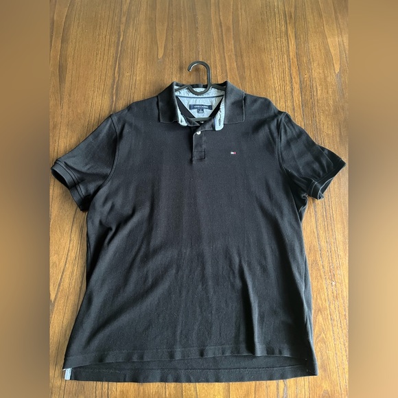 Tommy Hilfiger Polo - Picture 1 of 3